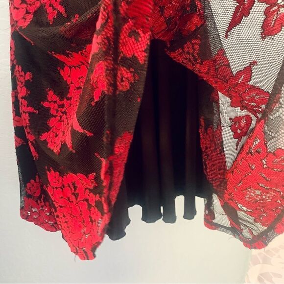 City Studio Black & Red Lace Floral Fit & Flare Dress Size Small - Picture 8 of 15